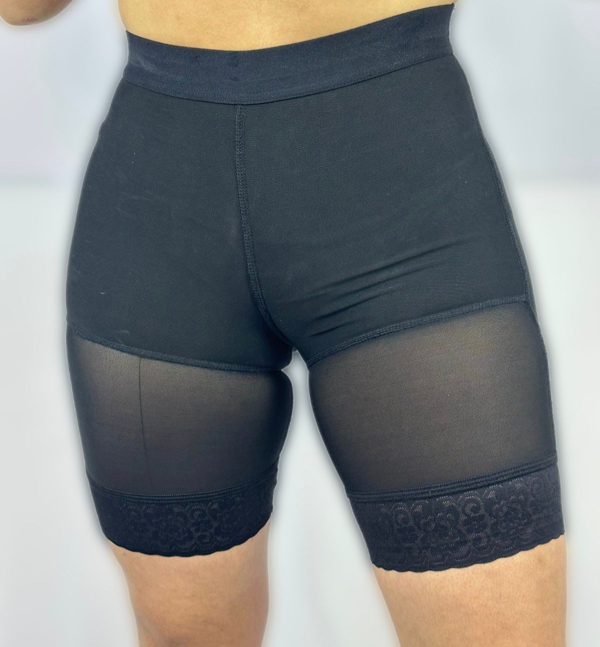 Short Levanta-Cola de Alta Cintura: Moldea tu cintura y realza tus glúteos